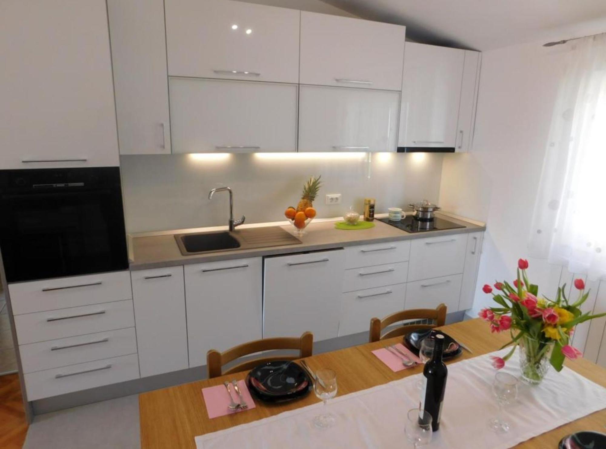 Apartments Roscic Подгора Екстериор снимка